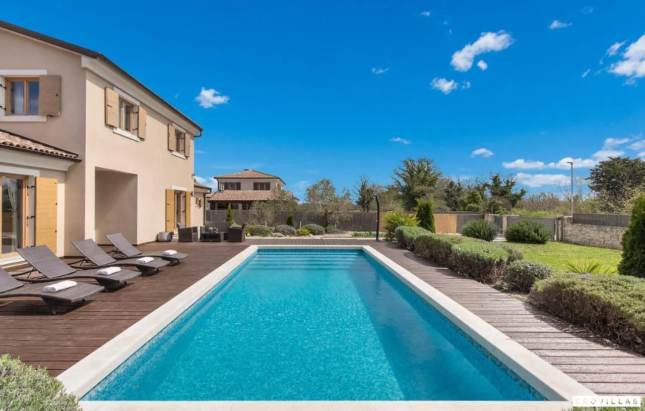 Bonassini Villa Svetvincenat 0*,  Croatia